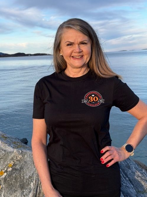 Hovedbilde Jubileums-T-skjorte